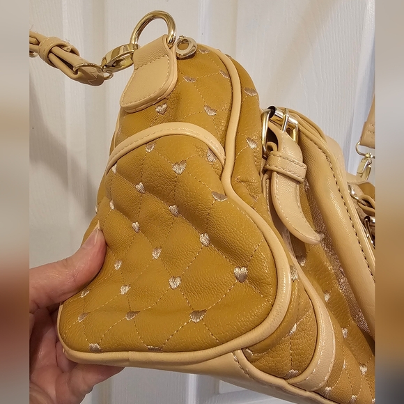 MG Collection EUC Tan Heart Embroidered Crossbody Or Hand Bag - Picture 3 of 16